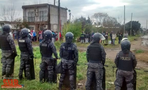 Impiden la toma de un predio en Varela