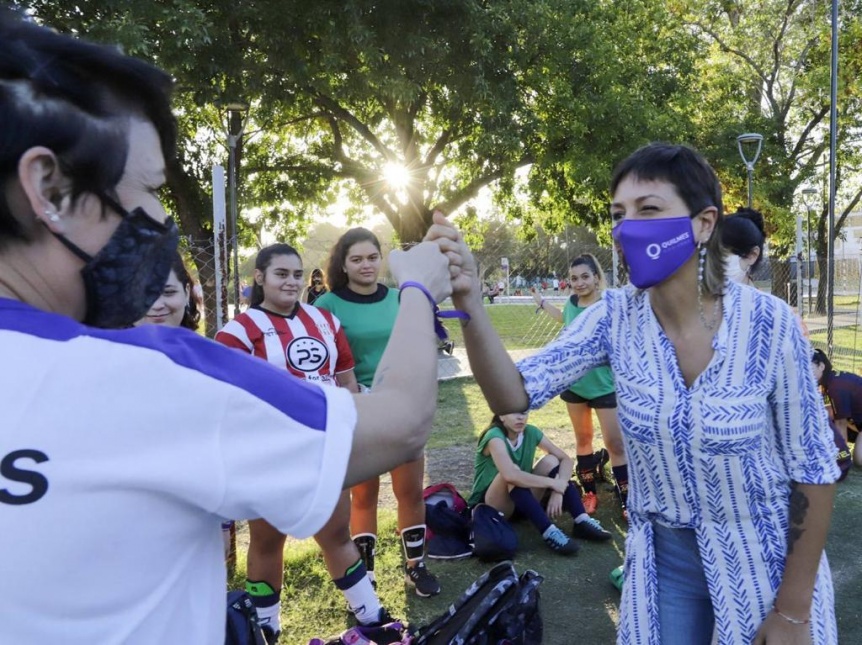 Se realiz la jornada mujer y deporte en el Polideportivo Municipal de Quilmes