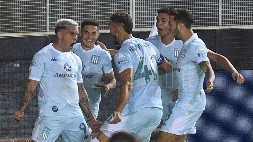 Racing consigui la primera victoria en el torneo ante Central