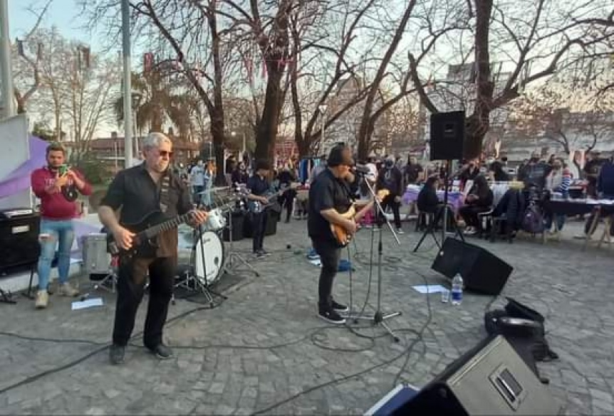 Mucha msica para celebrar la Primavera en la Plaza Aristbulo del Valle