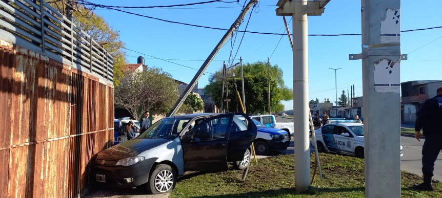 Robaron un auto en Quilmes, chocaron y huyeron: Tres detenidos