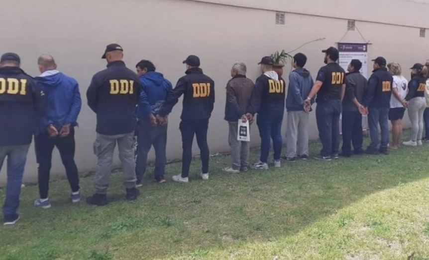 Desarticularon una banda de estafas cibernticas: Tenan una base de operaciones en Quilmes