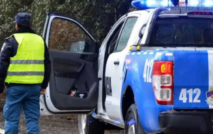 Adolescente quiso recuperar una pelota en la casa de su vecino y muri electrocutado