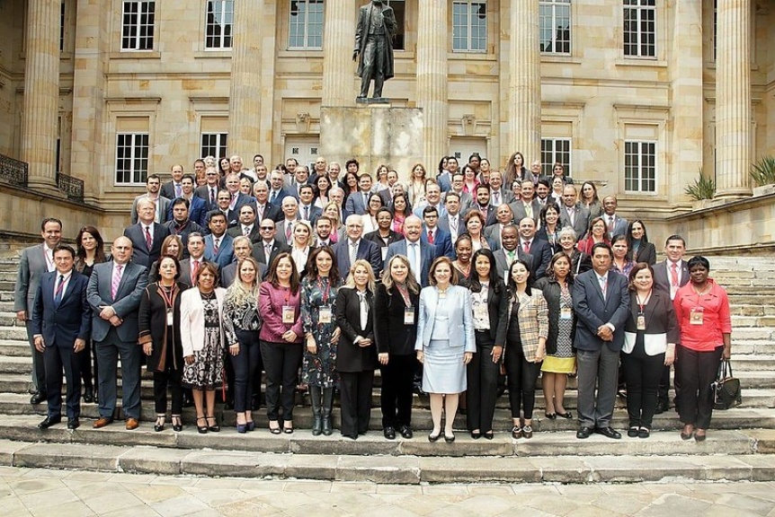 Polticos provida celebran el 75 aniversario de los Derechos Humanos en la ONU