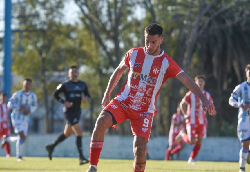 Argentino de Quilmes igual 0-0 con Cauelas en la Barranca Quilmea