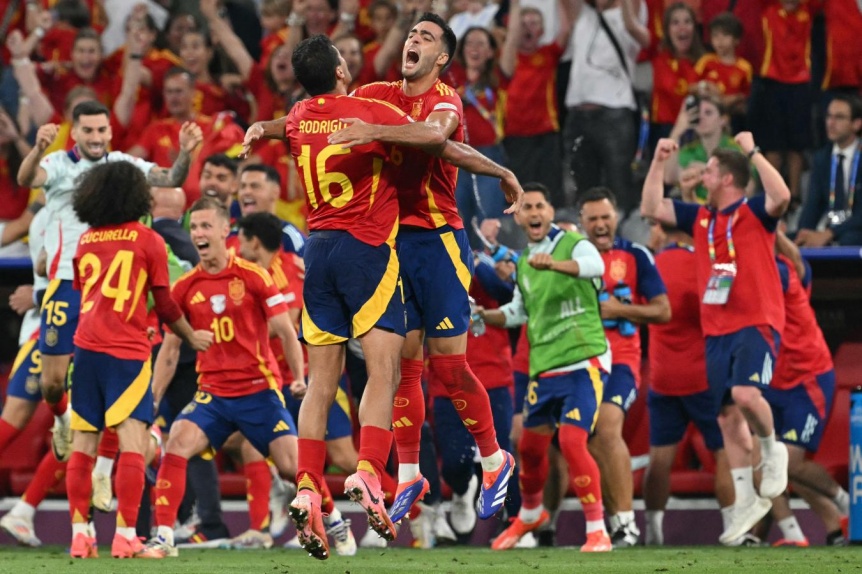 Espaa se lo dio vuelta a Francia con dos golazos y jugar la final