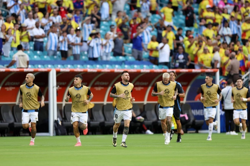 El inicio de Argentina - Colombia se demor y comenzar 22.20