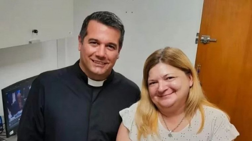 Expulsaron de Zrate al sacerdote que organiz la reunin de legisladores con represores