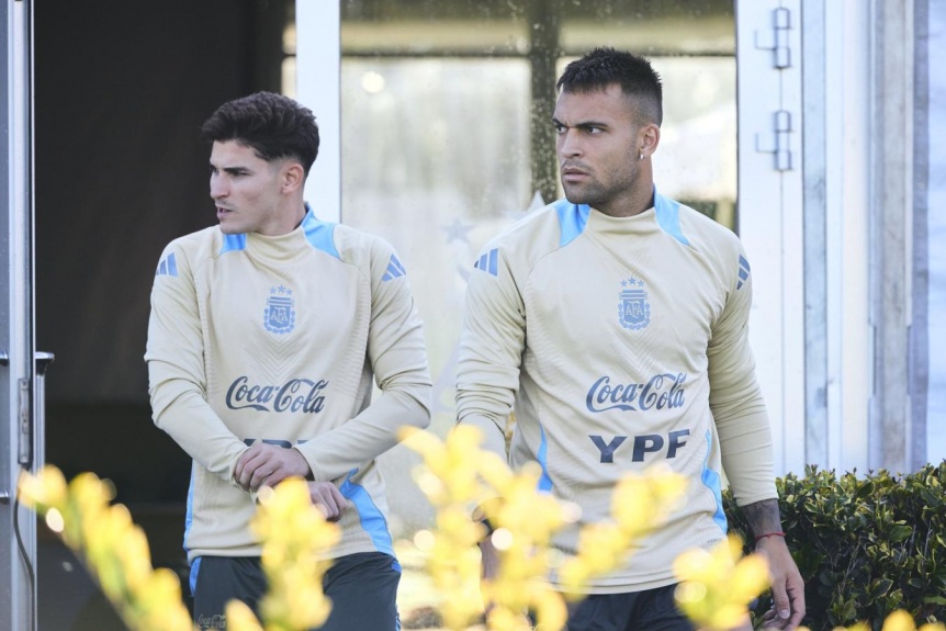 En la prctica Scaloni prob con Julin y Lautaro en el once titular