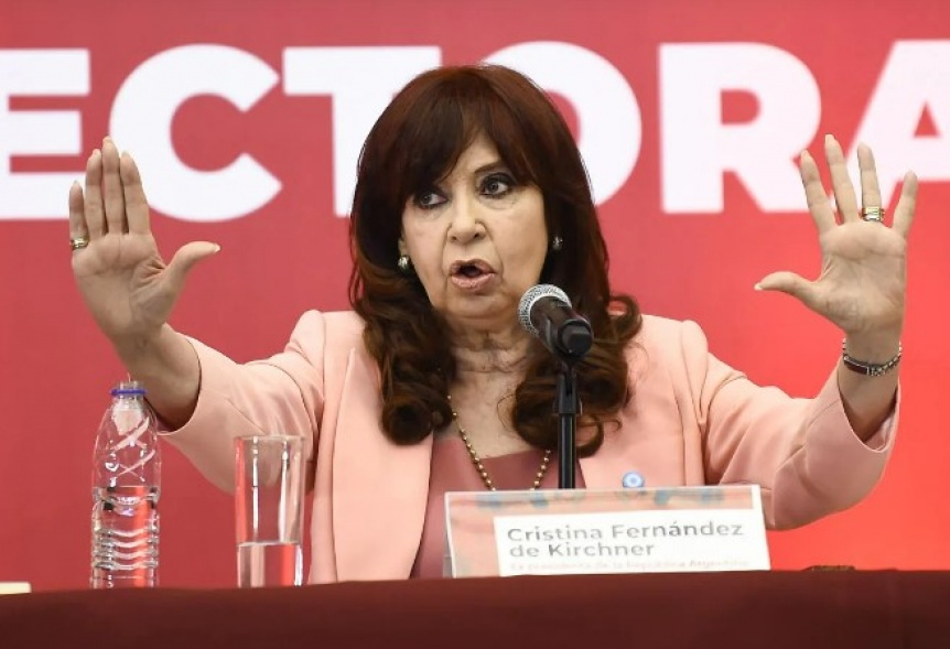 Sorpresiva carta de Cristina: Autocrtica, sindicatos, dficit fiscal y empleo pblico