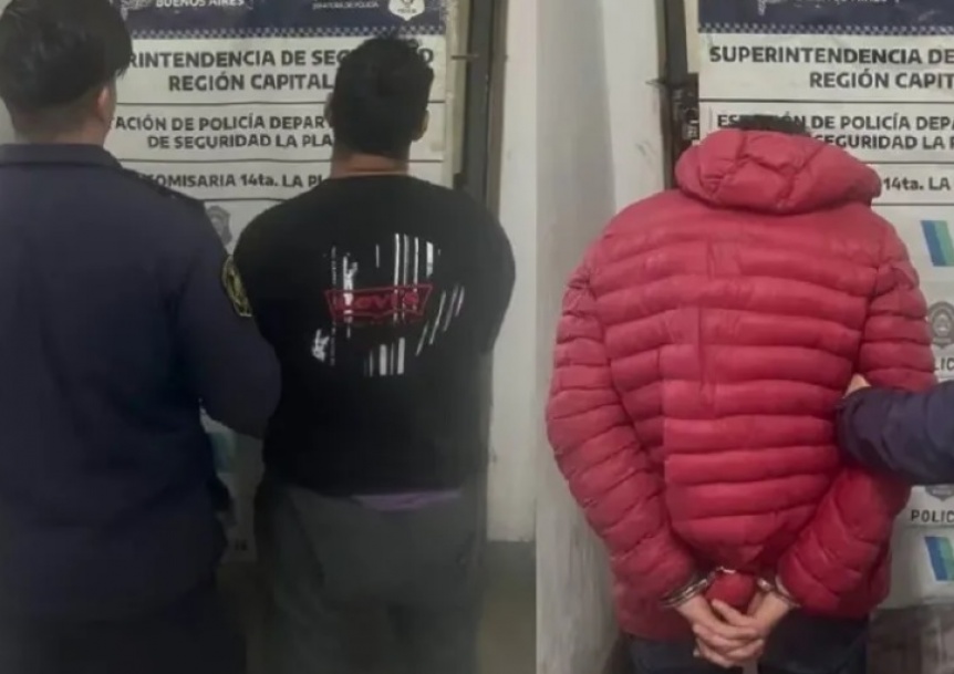 Cay banda que venda licencias de conducir truchas: Dos detenidos en una imprenta