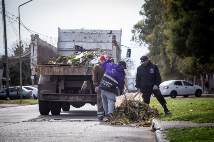 Intenso operativo de limpieza integral en Quilmes Oeste y San Francisco Solano