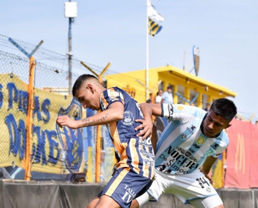 El Mate perdi 1-0 ante Dock Sud en el estadio de Los Inmigrantes