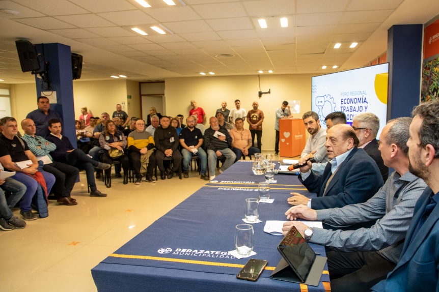 Se present en Berazategui el foro regional de economa, trabajo y produccin