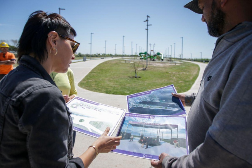 Mayra Mendoza supervis la obra del nuevo prtico de acceso al Parque de la Ribera