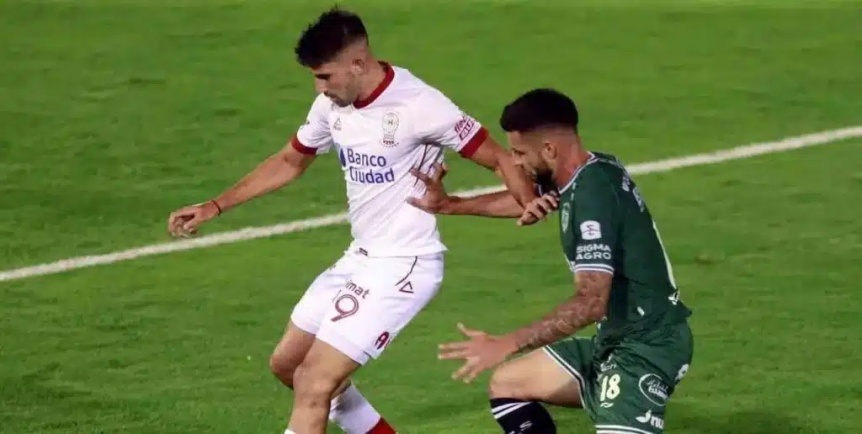 Huracn, obligado a ganar, recibe al siempre complicado Sarmiento