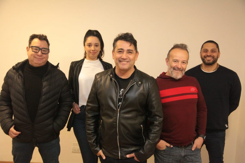 Luis Bedini vuelve con su programa Casanovas por streaming,  con toda la msica y la buena onda