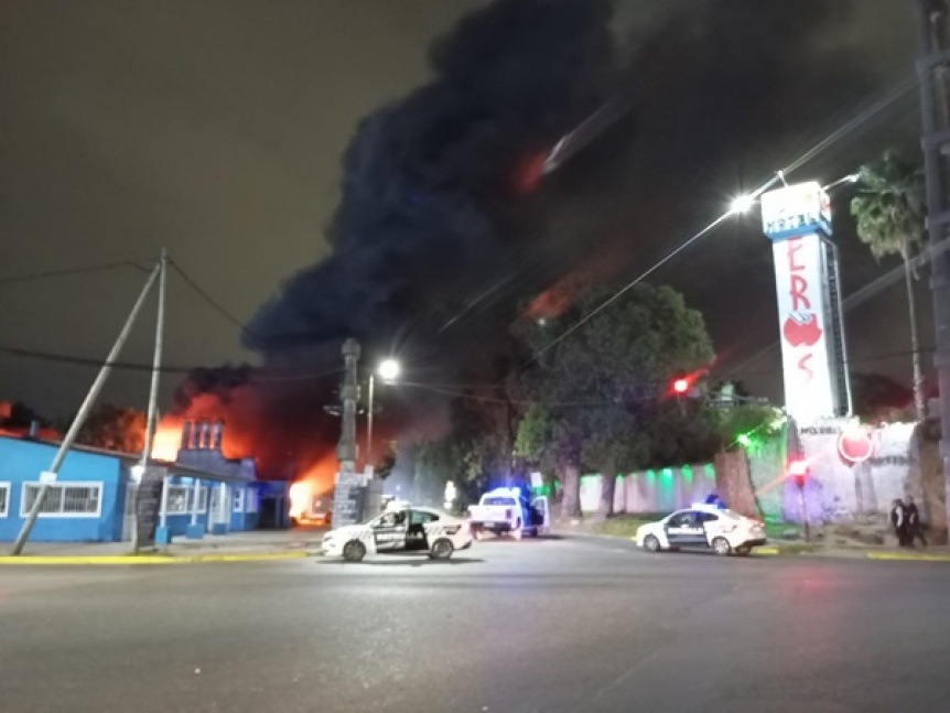 Alerta en Quilmes Oeste por el incendio de una gomera