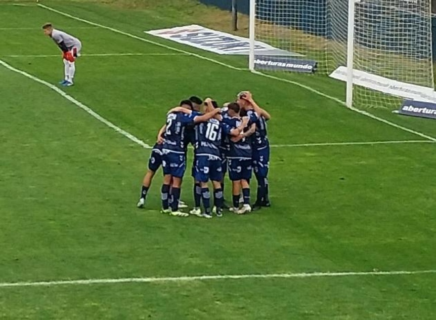 El Cervecero gole a Deportivo Maip y se meti al torneo reducido