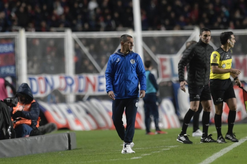 Oficial: Leandro Romagnoli renunci como DT de San Lorenzo