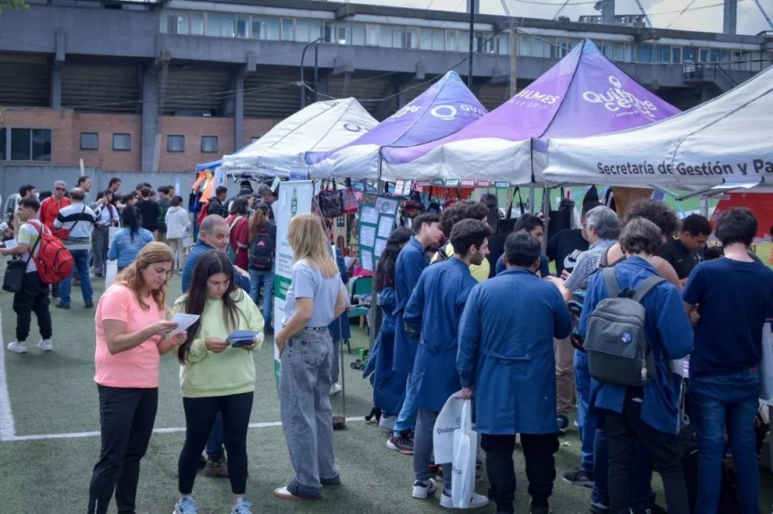 Comenz la Expo Quilmes Educa 2024 con miles de estudiantes secundarios todo el distrito