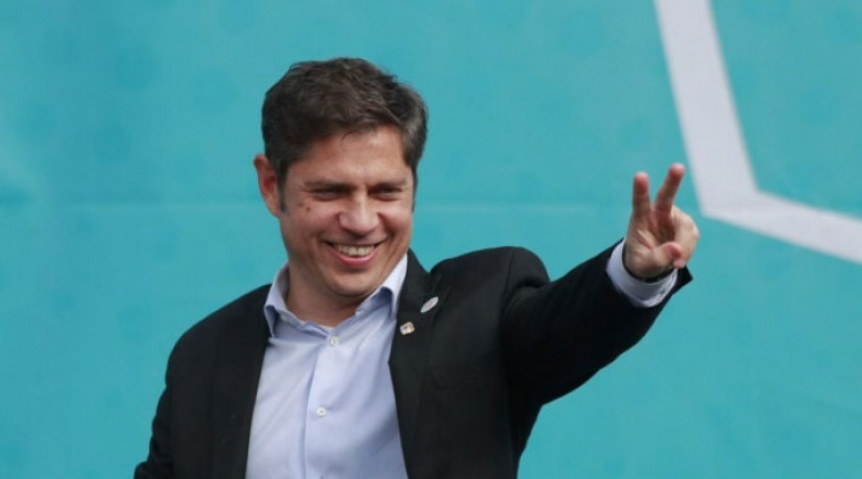 Kicillof le otorg un aumento salarial del 8% para los empleados estatales bonaerenses