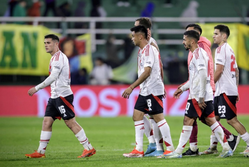 River, con suplentes, no pudo ante Defensa y Justicia