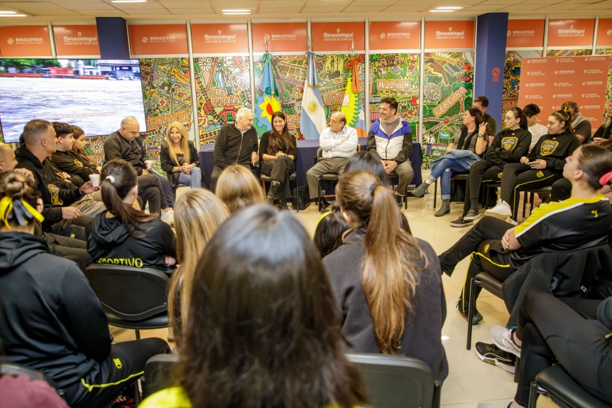 Gran encuentro con las categoras de bsquet femenino del Club Deportivo Berazategui