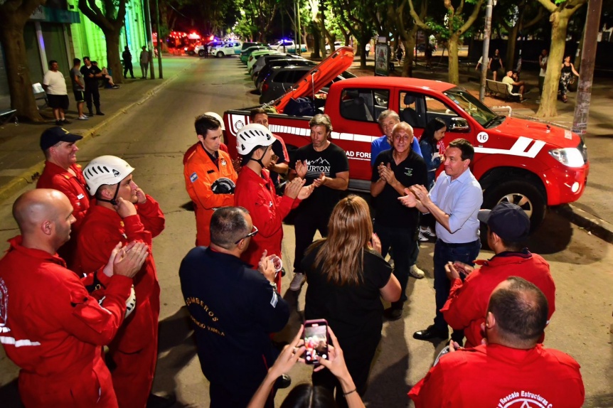 Dos unidades de rescate viajaron desde Florencio Varela rumbo a Villa Gesell