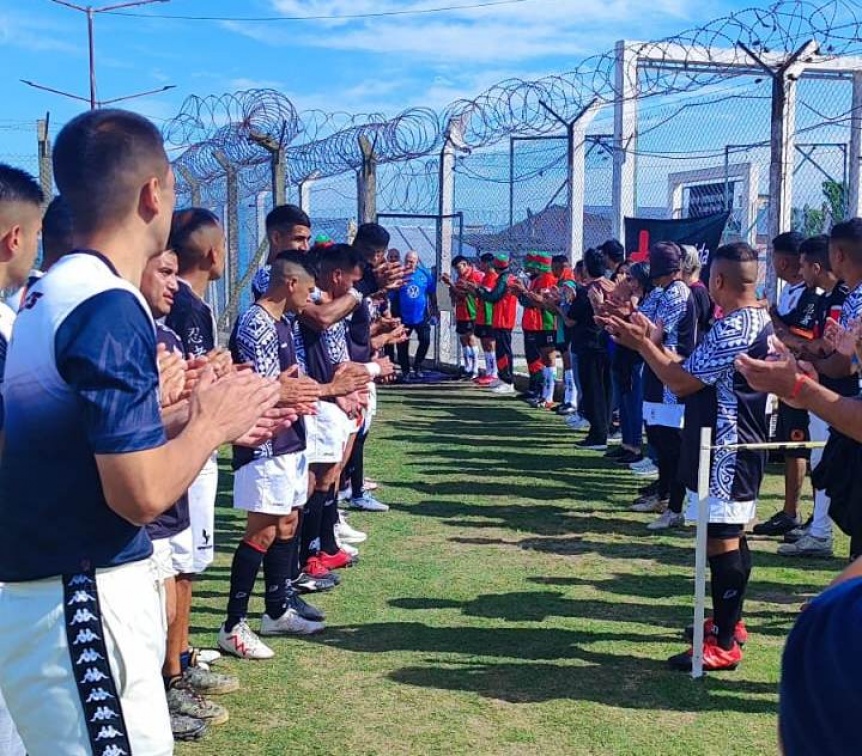 Encuentro de rugby en una crcel de Florencio Varela con la participacin de seis equipos