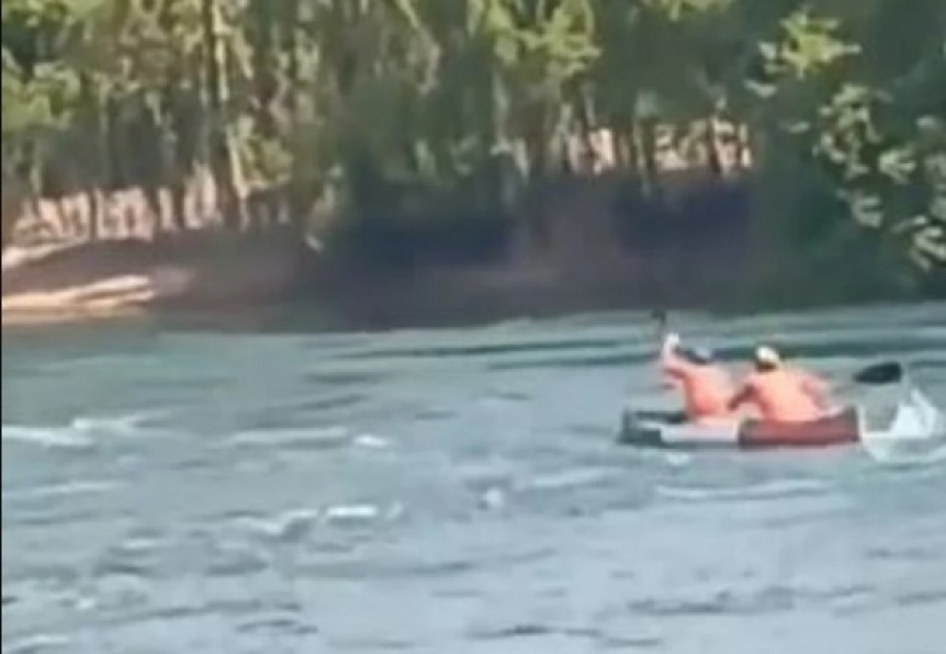 VIDEO | Rescataron a una mujer que se ahogaba en el ro Limay