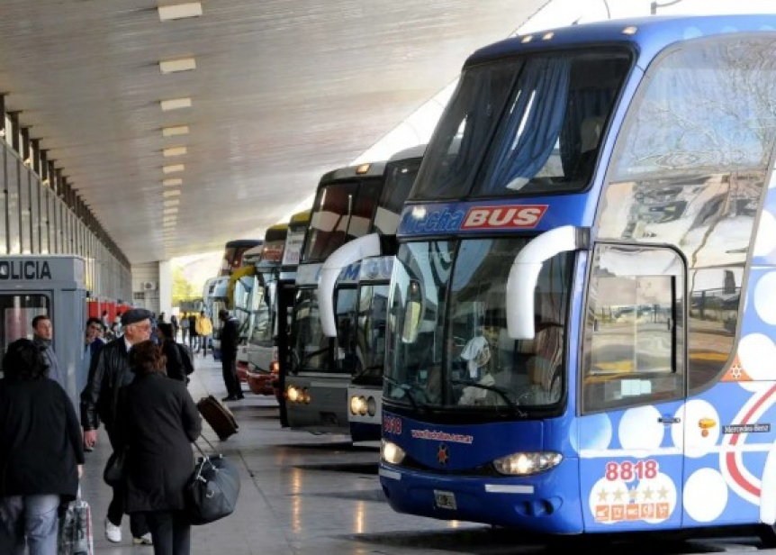 La Justicia orden a las empresas de colectivos a entregar pasajes a discapacitados