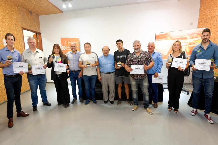 Berazategui: Presentaron cuatro programas municipales de insercin laboral