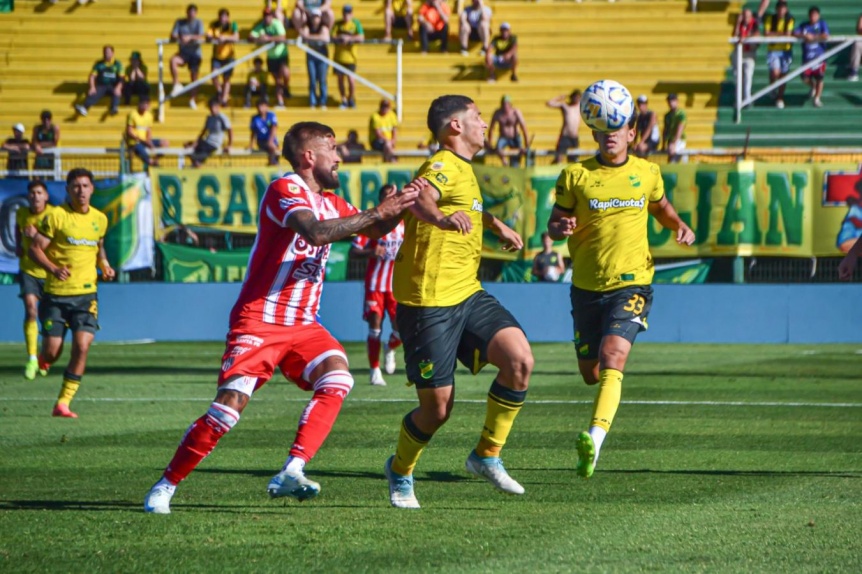 Defensa empat sin goles ante Unin y clasific a la Copa Sudamericana