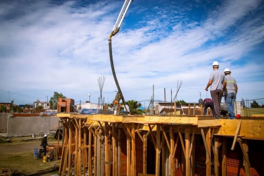 Sigue avanzando la construccin de 28 viviendas en el Barrio La Odisea de Quilmes Oeste