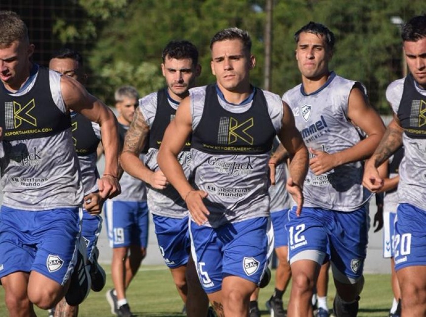 Segundo da de pretemporada con los mismos nombres y un pase cado