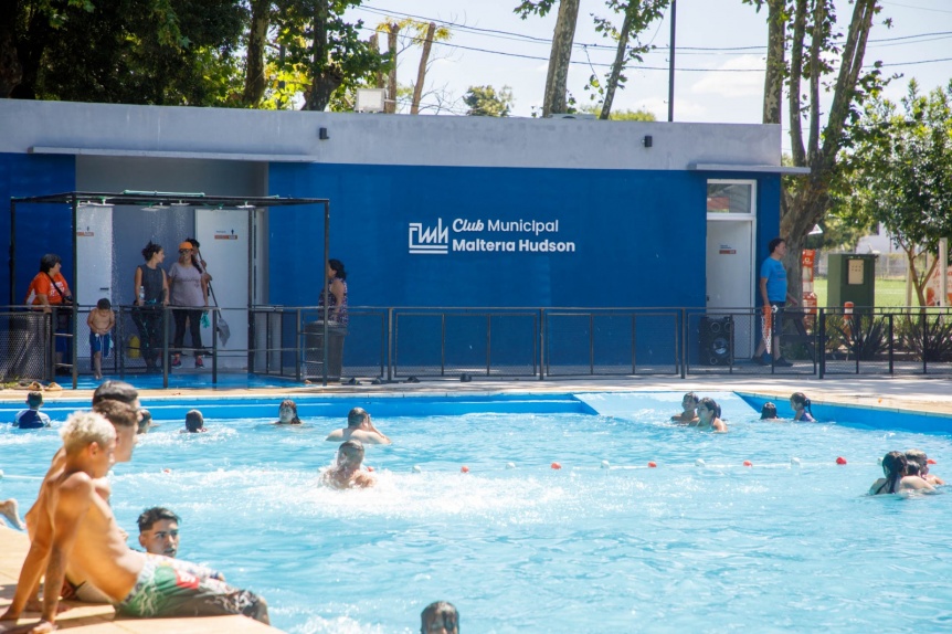 Verano 2025 en la pileta del Club Municipal Maltera Hudson