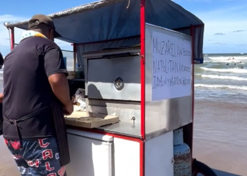 VIDEO | Vendedor ambulante sorprende con una pizzera en la playa de Santa Teresita