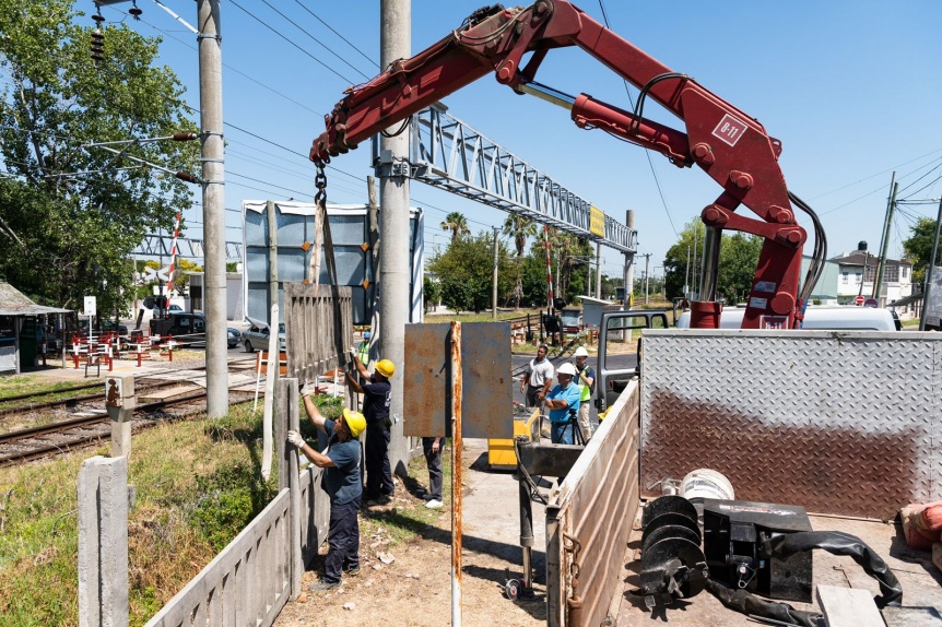 Trenes: Comenz la instalacin de cerramiento perimetral en las estaciones de Quilmes