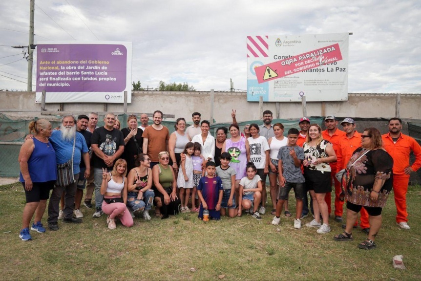 Mayra Mendoza supervis el avance de la construccin del nuevo jardn de infantes