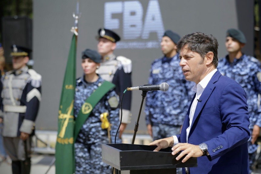 Kicillof encabez la inauguracin de un polo logstico y escuadrn de caballera en Pinamar