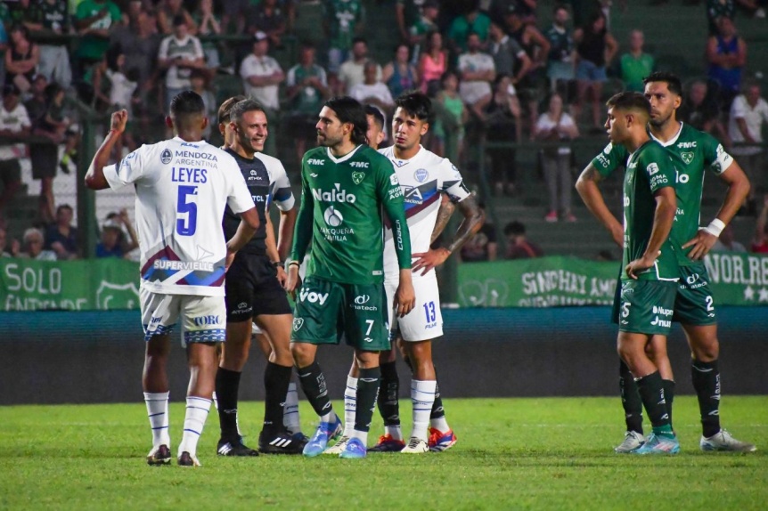 Sarmiento y Godoy Cruz terminaron iguales en Junn