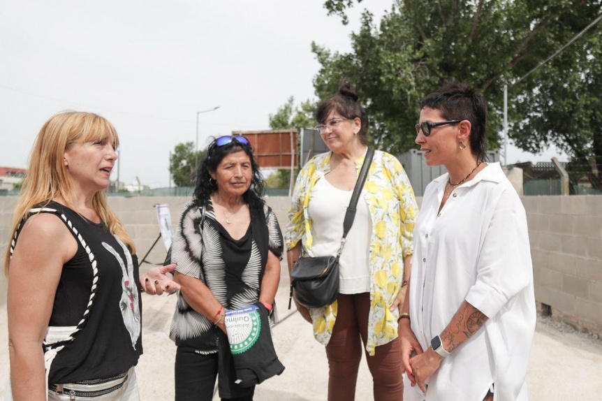 Mayra Mendoza recorri junto a proteccionistas la obra de la Veterinaria Municipal