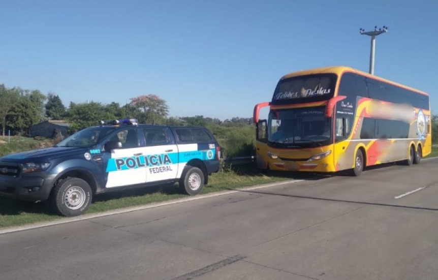 Detuvieron a dos hombres por el asesinato de una mujer durante un robo en Lomas