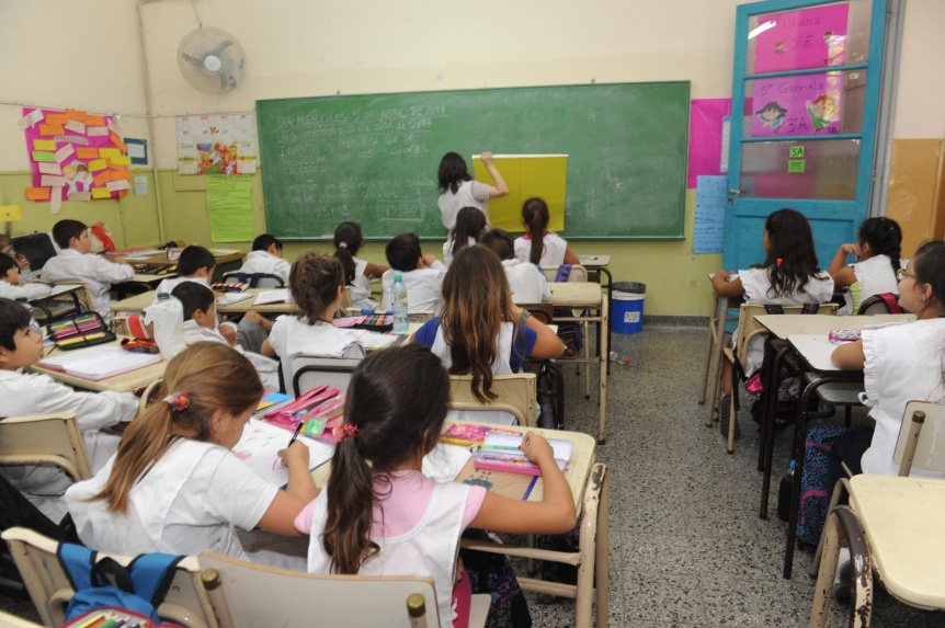 La Provincia destinar ms de 5 mil millones de pesos para la puesta a punto de escuelas bonaerenses