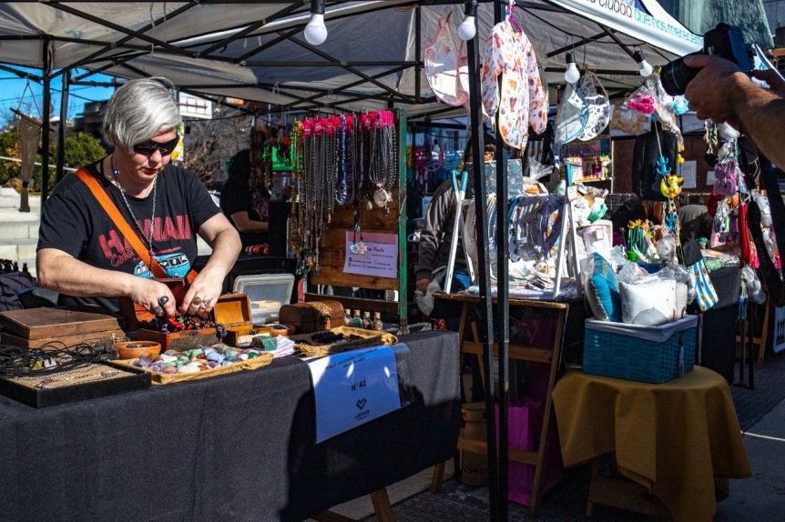 Nueva edicin de la Feria de la Economa Social y Popular Hecho en Lans