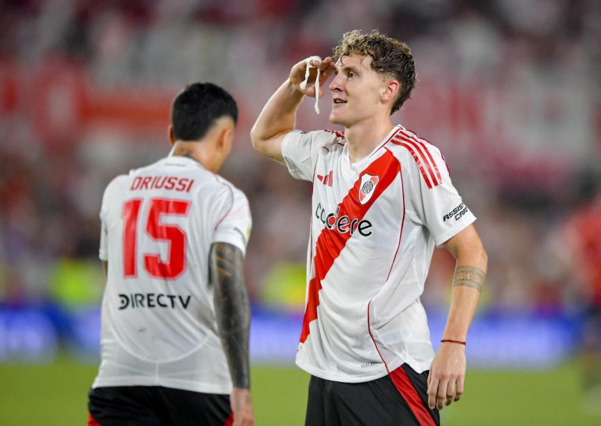 River le gan 2-0 a Independiente y le quit el invicto en el campeonato