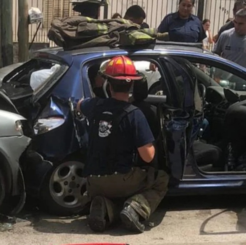 Cudruple choque en Ezpeleta: Hubo 5 heridos con la intervencin de los bomberos