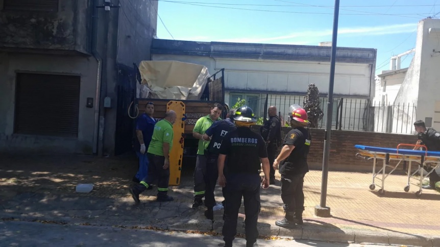 Un hombre muri tras descompensarse mientras manejaba un flete en La Plata