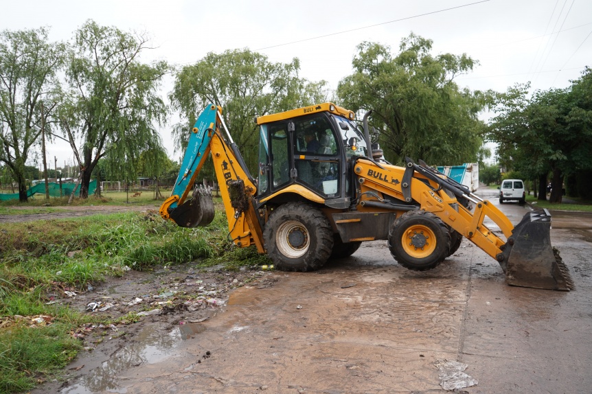 Desplegaron operativos de higiene urbana en los barrios varelenses tras la tormenta